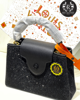LV HAND PURSE